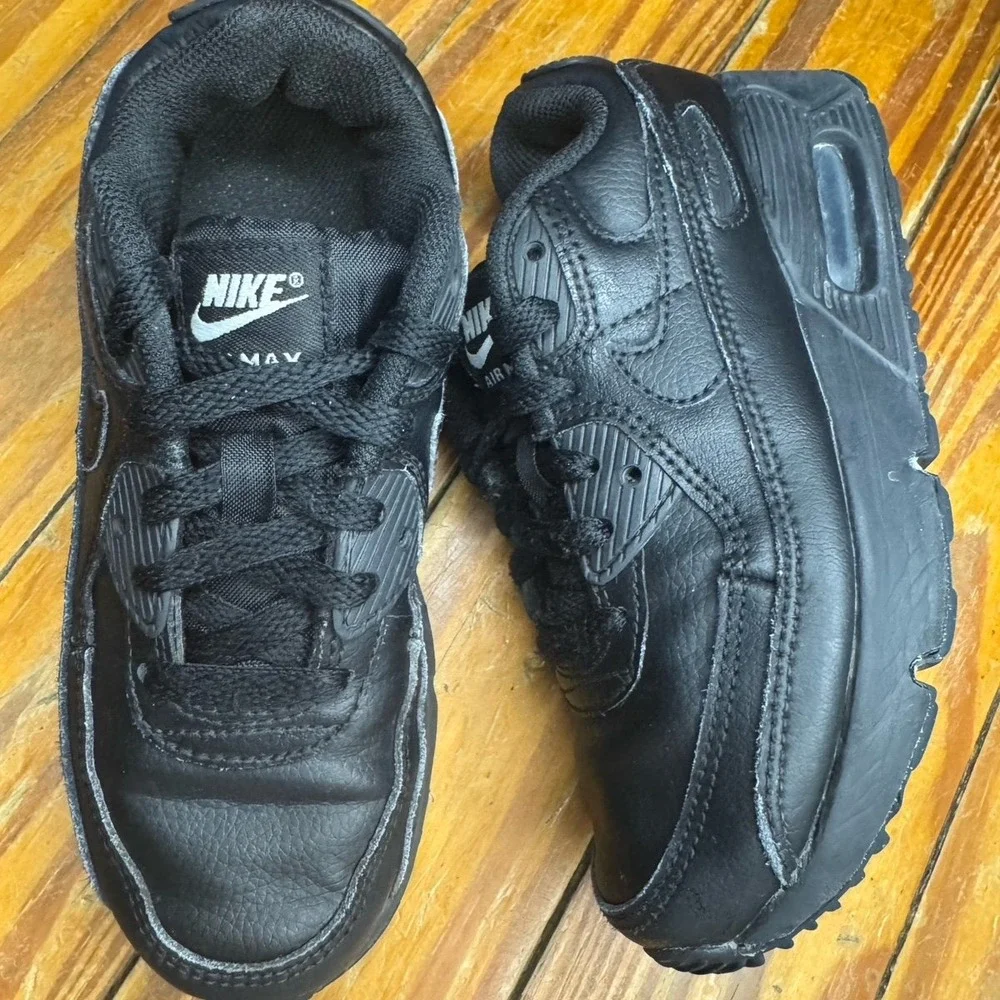 Nike Air Max 90 Triple‎ Black Size 13.5C